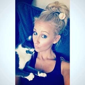 Meet your Posher, Jacquelyn